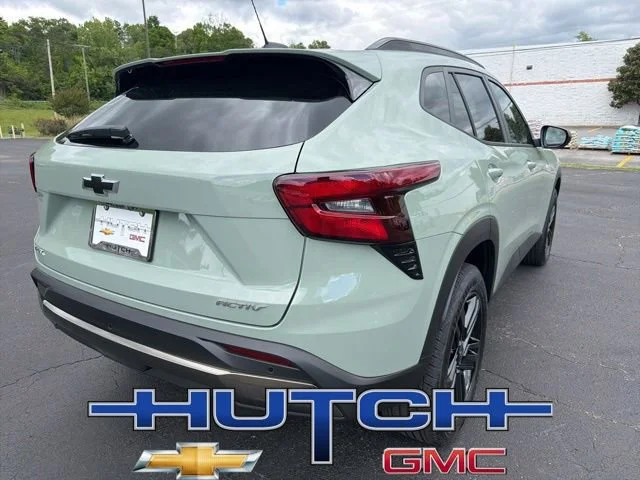 New 2026 Cacti Green Chevrolet ACTIV image 3