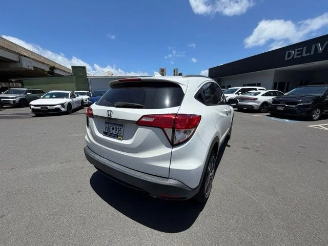 Used 2022 White Honda EX image 6