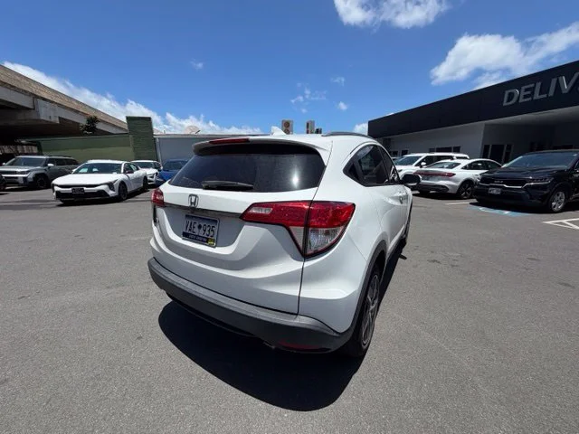 Used 2022 White Honda EX image 6