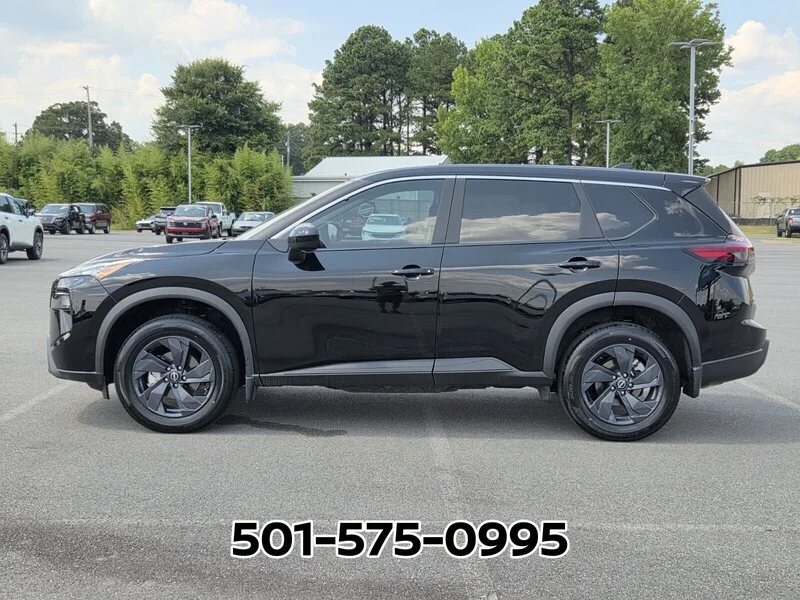 Used 2026 BLACK NISSAN 2026.5 FWD SV image 2
