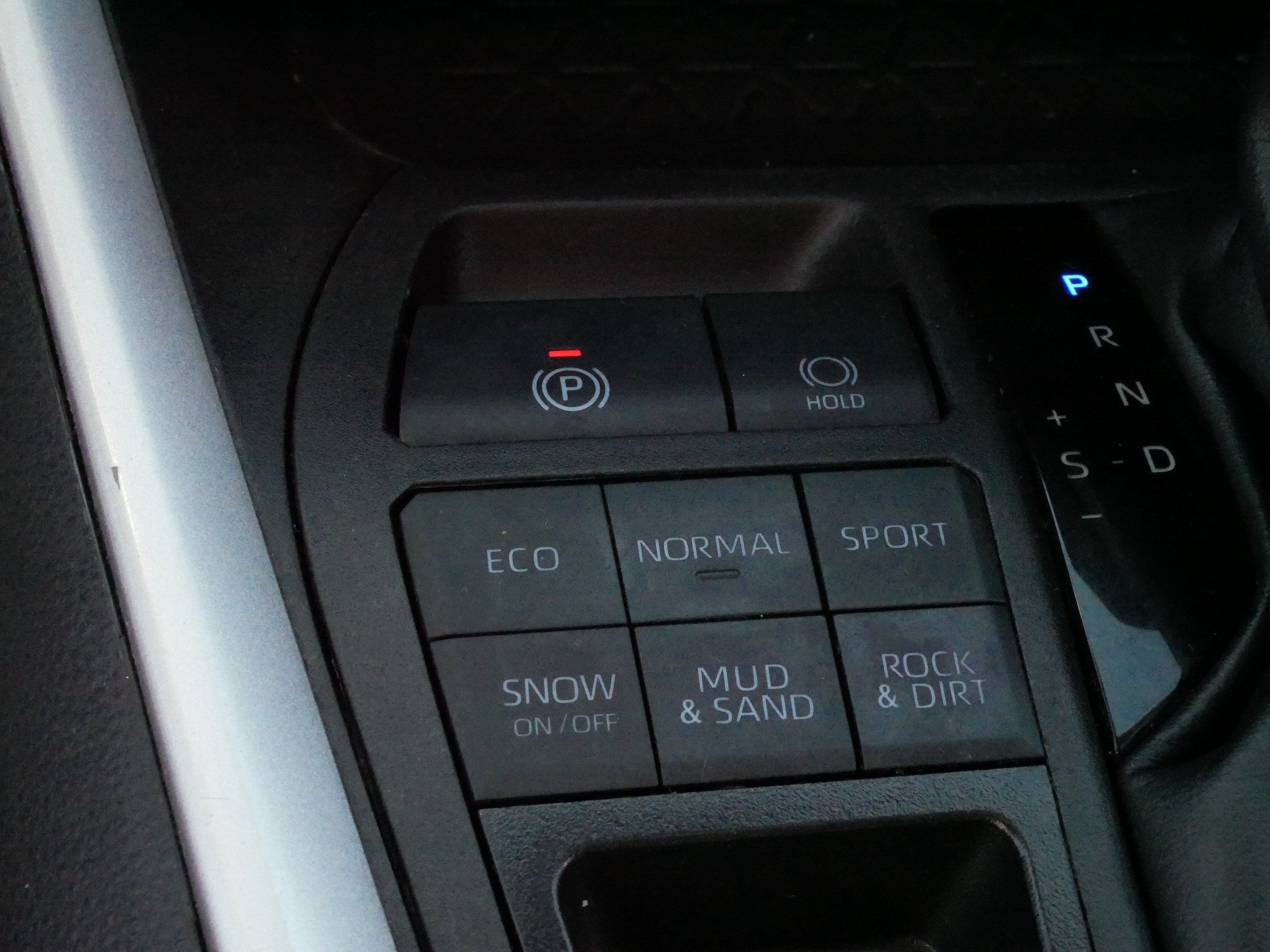 Certified Used 2025 ICE CAP Toyota XLE image 28