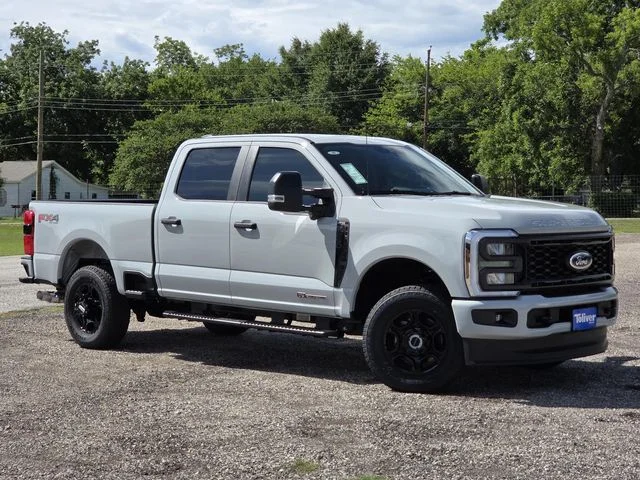 New 2026 Avalanche Ford F-250® XL image 2