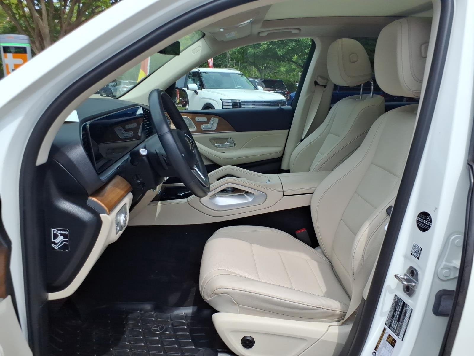Used 2022 Polar White Mercedes-Benz GLE 350 image 12