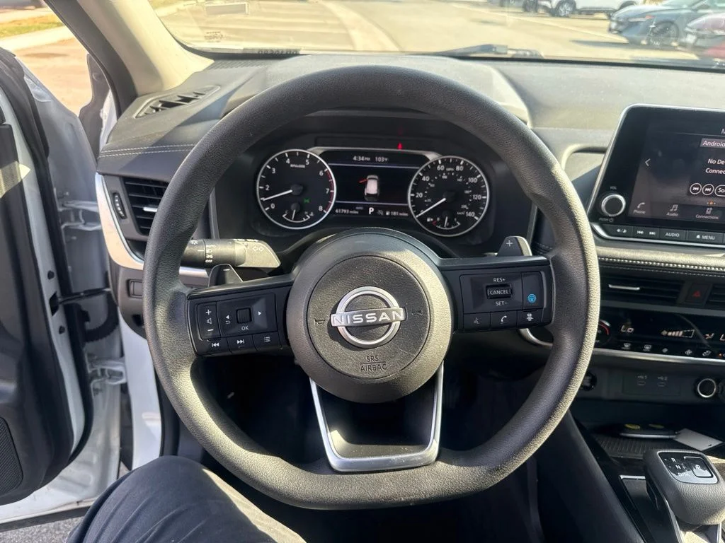 Used 2024 White Nissan SV image 17
