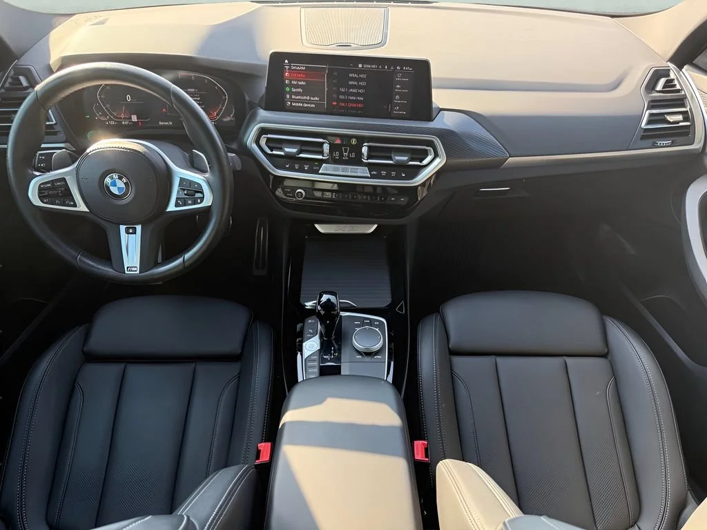 Used 2023  BMW xDrive30i image 26