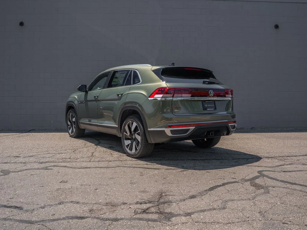 New 2026 Green Volkswagen 2.0T SEL image 4