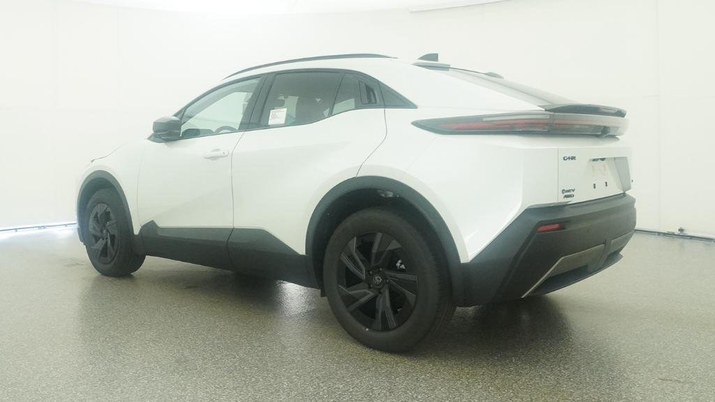 New 2026 Wind Chill Pearl Toyota SE image 18