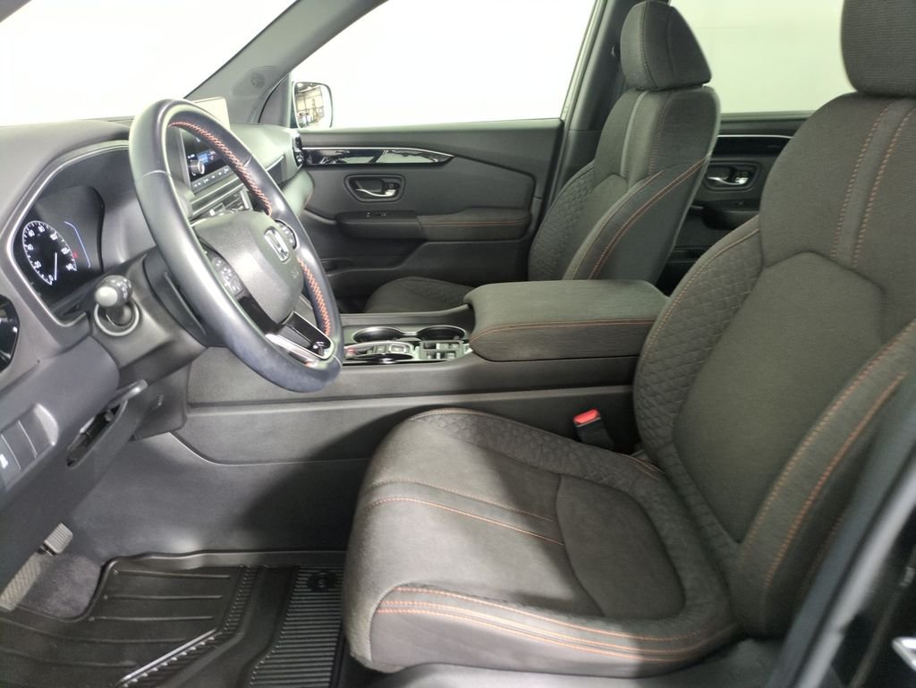 2025 Honda Pilot Sport - Photo 13