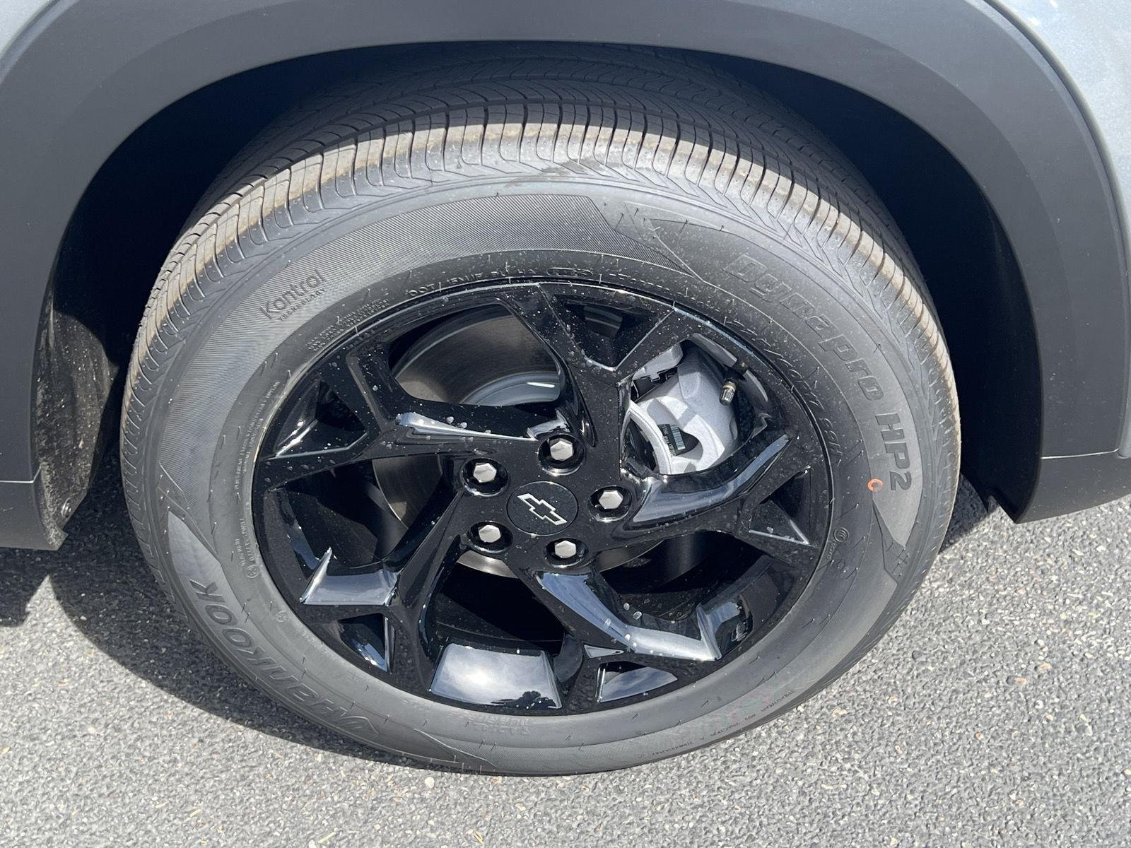 2026 Chevrolet Trax LT - Photo 11