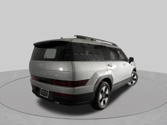 Used 2026 Silver Hyundai SEL image 7
