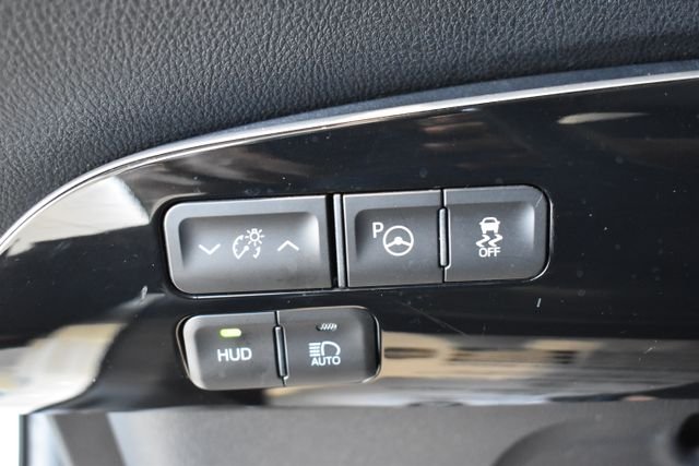 Certified Used 2017 White Toyota Four image 26