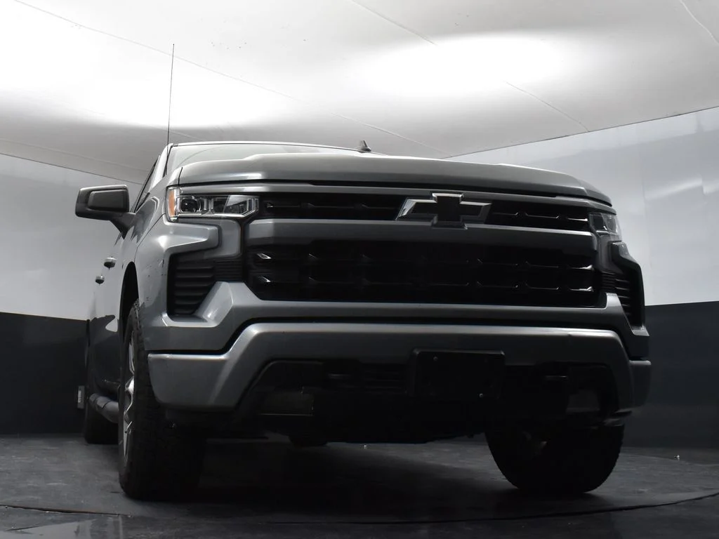 Used 2024 Gray Chevrolet RST image 8
