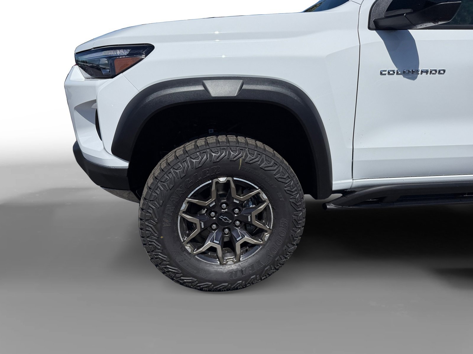 New 2026 Summit White Chevrolet 4WD ZR2 image 9