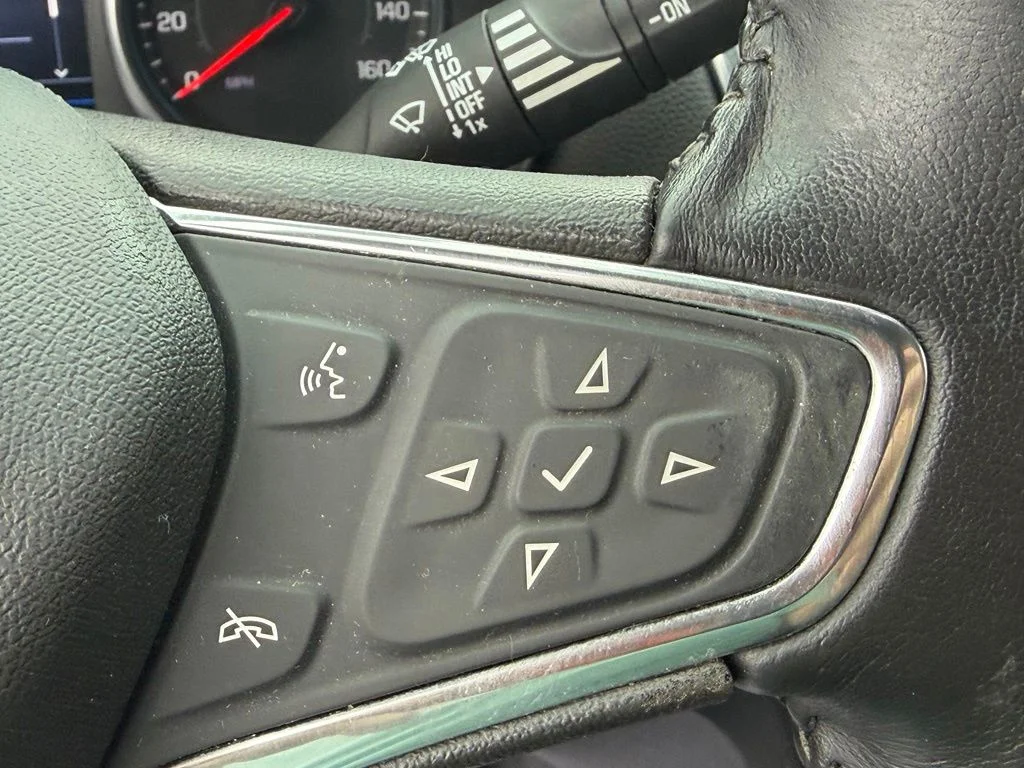 Used 2019 Blue Chevrolet LT image 31