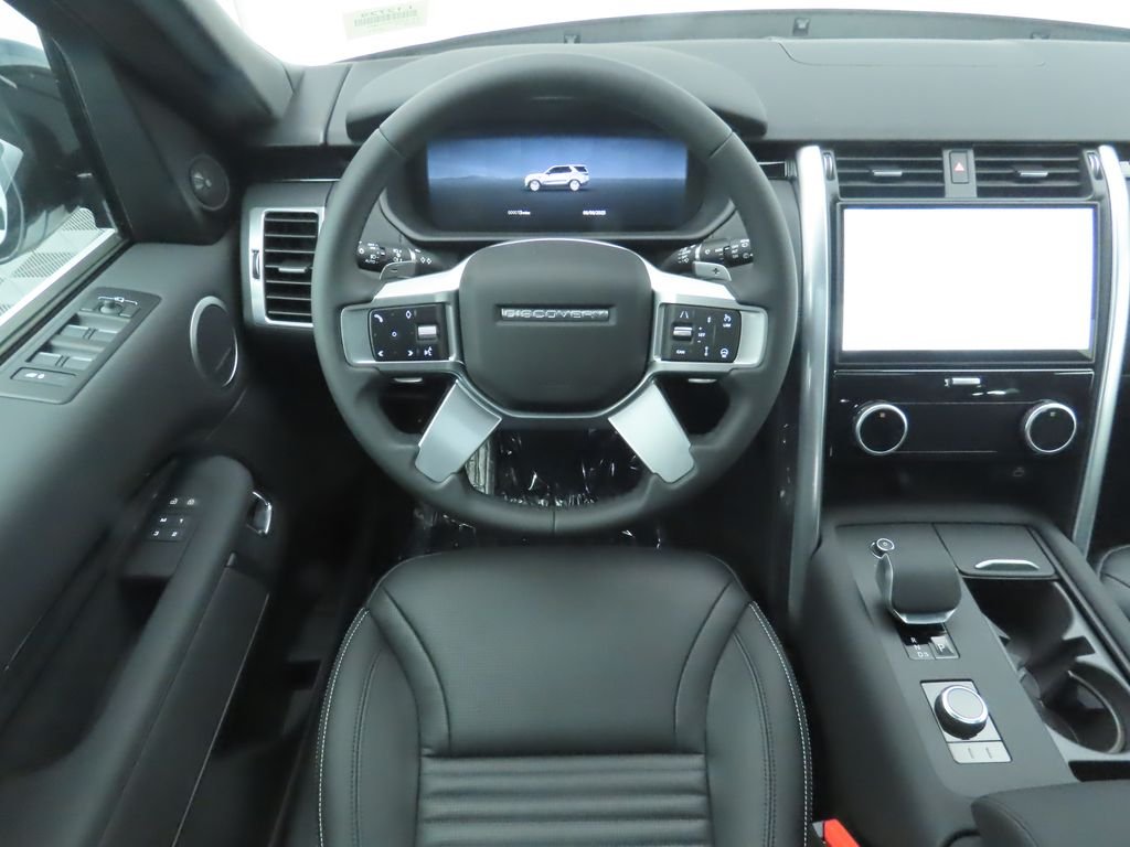 Used 2025 Fuji White Land Rover S image 10