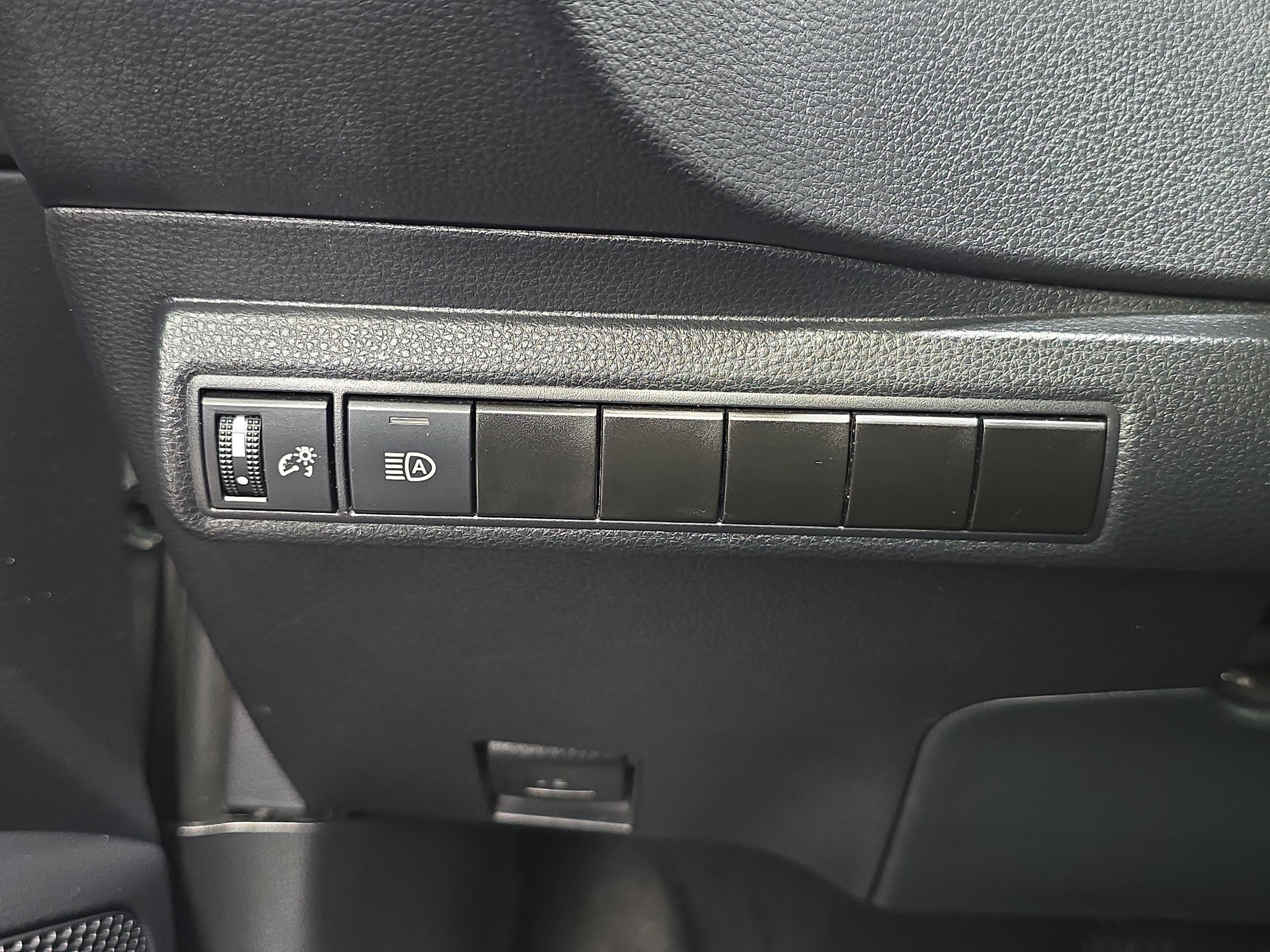 Used 2025 Classic Silver Metallic Toyota LE image 20