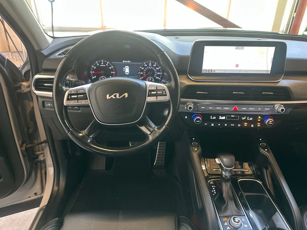 Used 2022 Gray Kia SX image 25