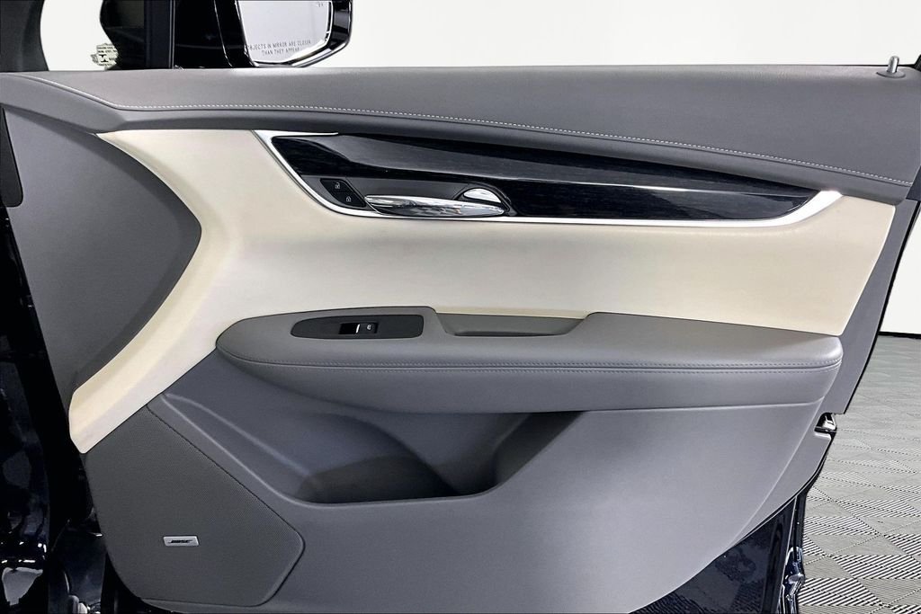 Used 2021 Blue Cadillac Premium Luxury image 27