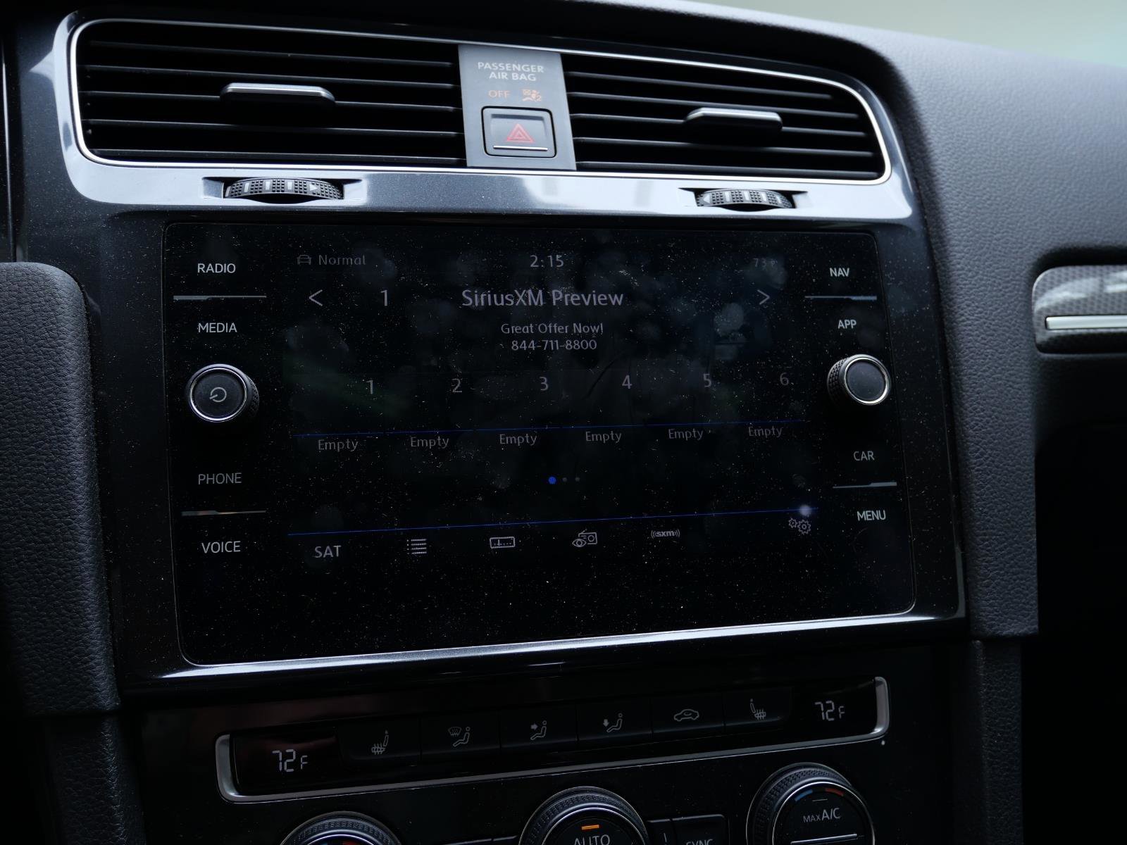 Used 2018  Volkswagen S image 15