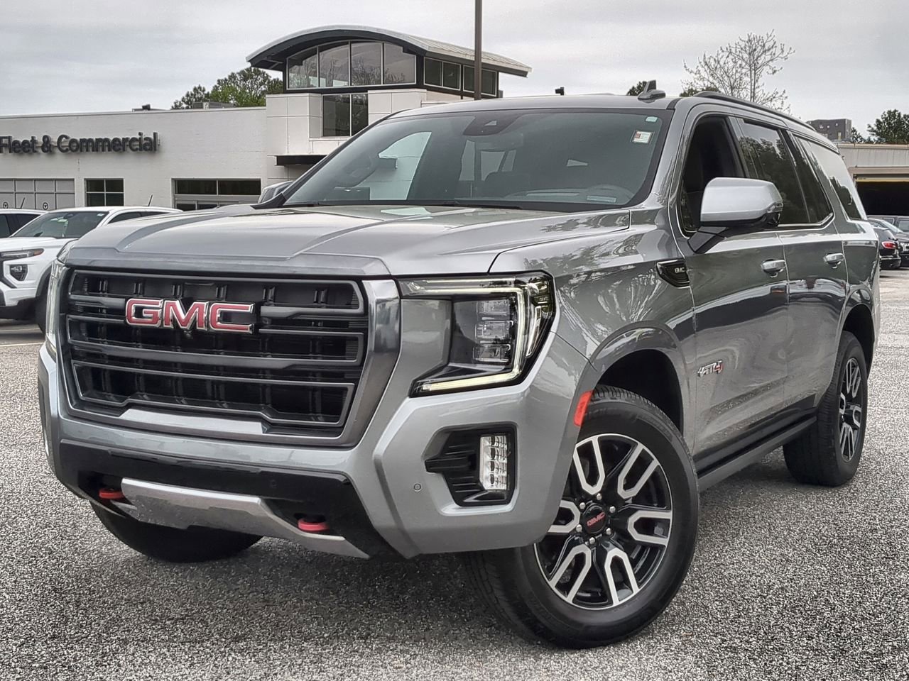 2024 GMC Yukon 4WD AT4's photo