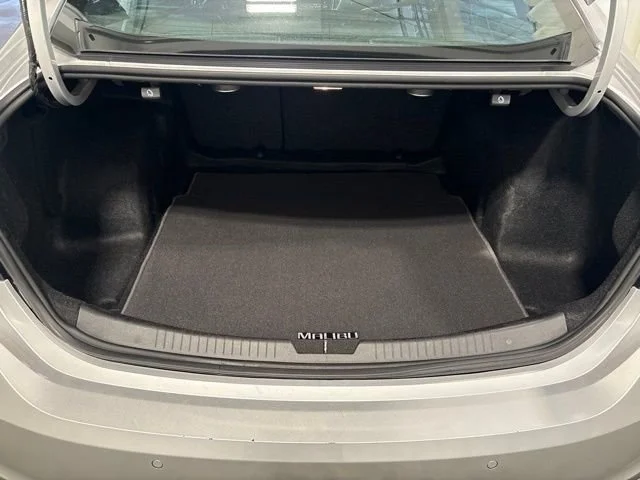Used 2022 Silver Ice Metallic Chevrolet Premier image 38