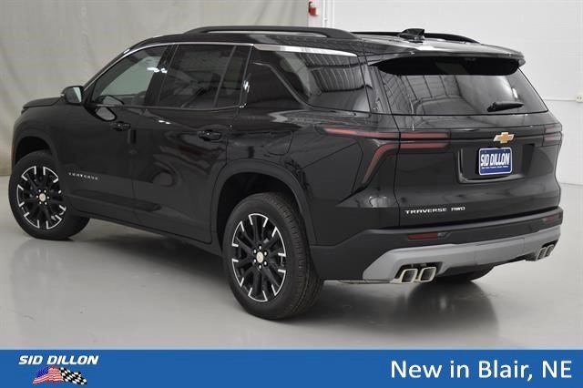 New 2026 Mosaic Black Metallic Chevrolet LT image 15