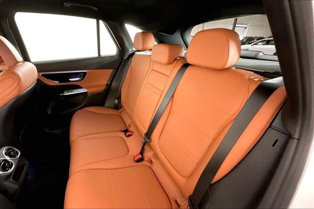 2026 Mercedes-Benz GLC Base - Photo 18