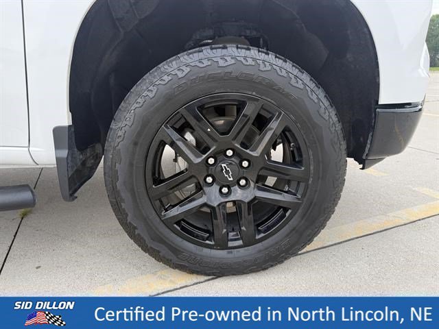 Used 2024 Summit White Chevrolet LT Trail Boss image 9