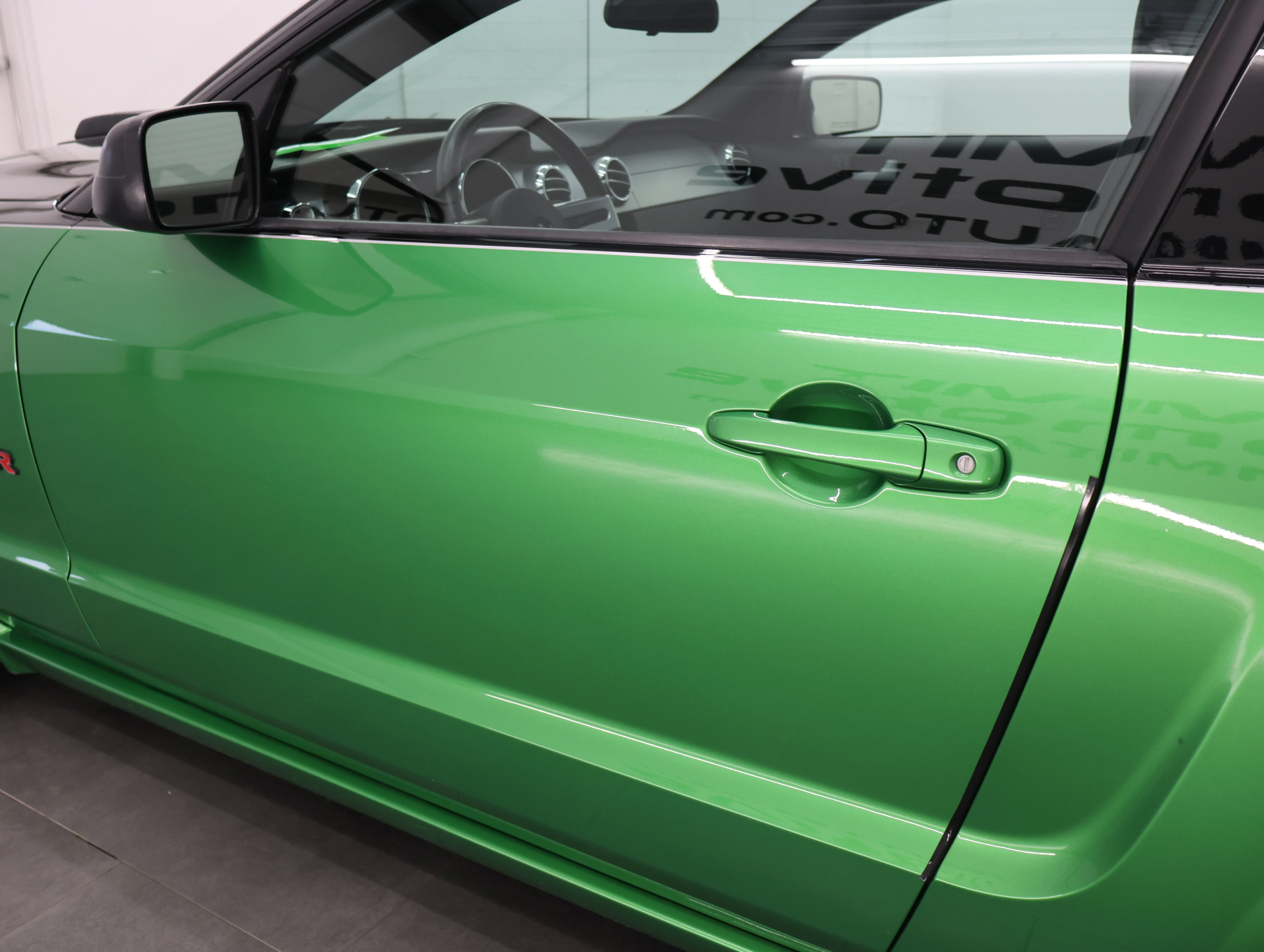 Used 2007 Green Ford GT Premium image 32