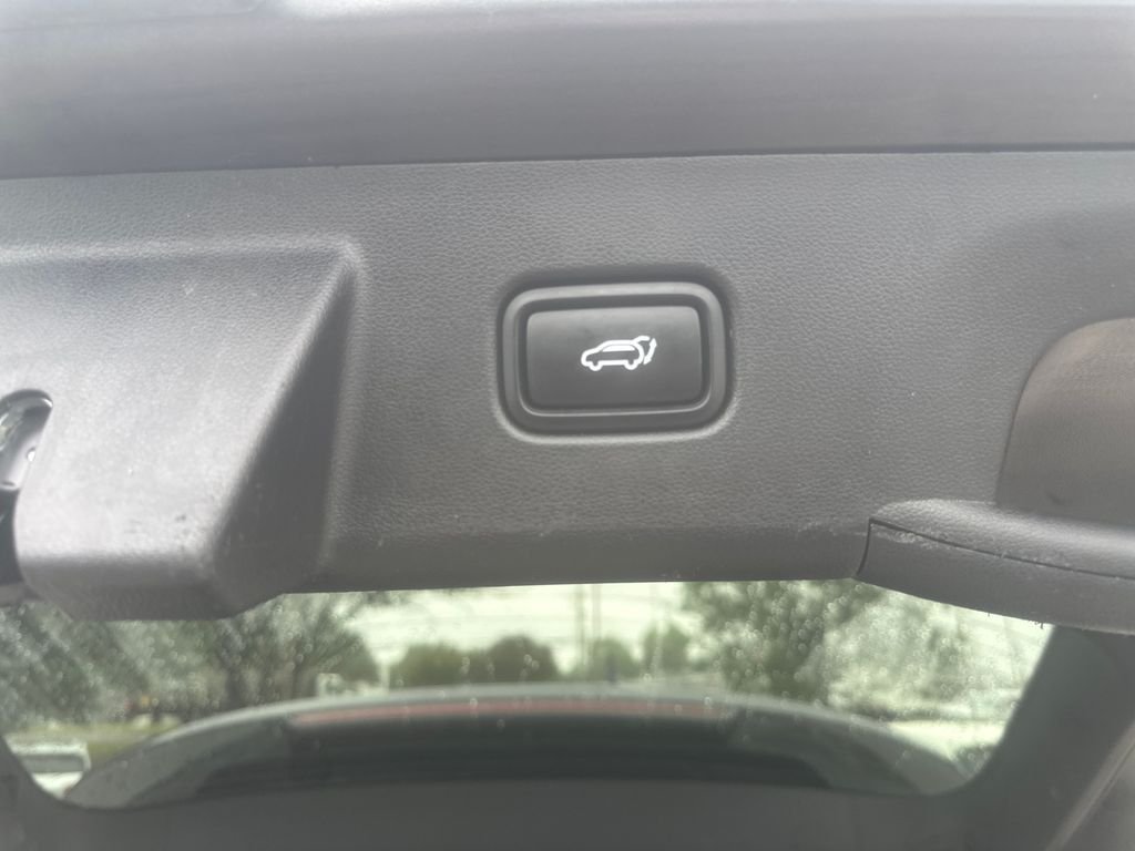 Used 2023 Gray Hyundai Limited image 22