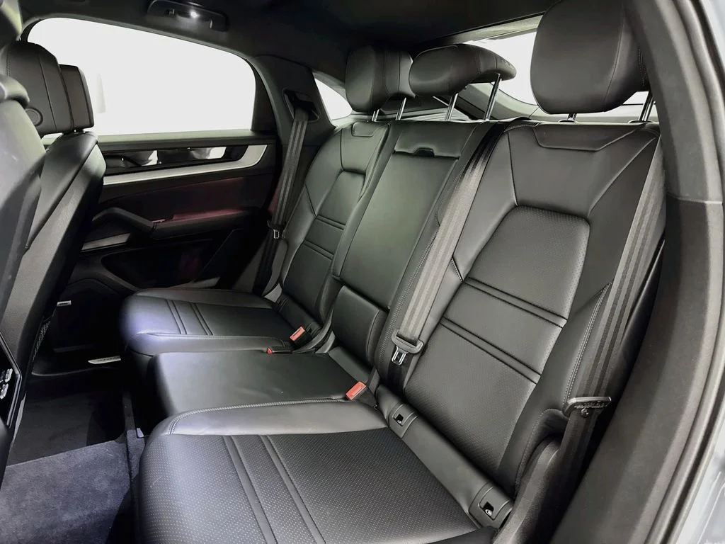 Used 2024 Blue Porsche Base image 25