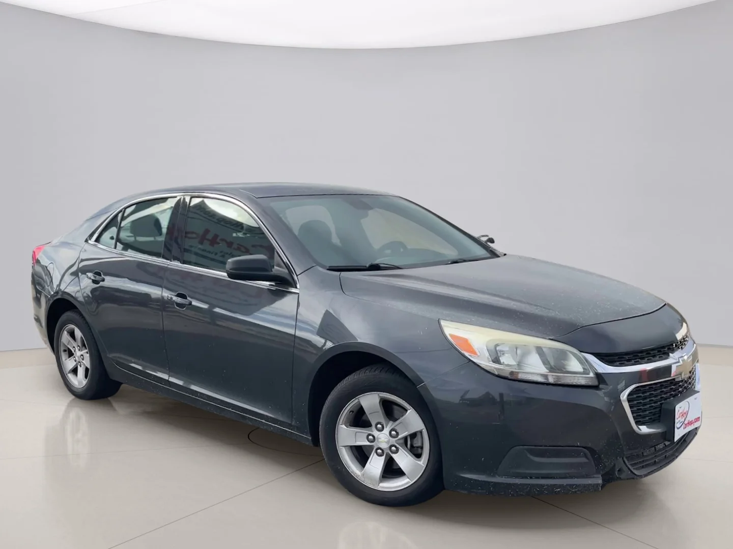 Used 2015 Gray Chevrolet LS image 8