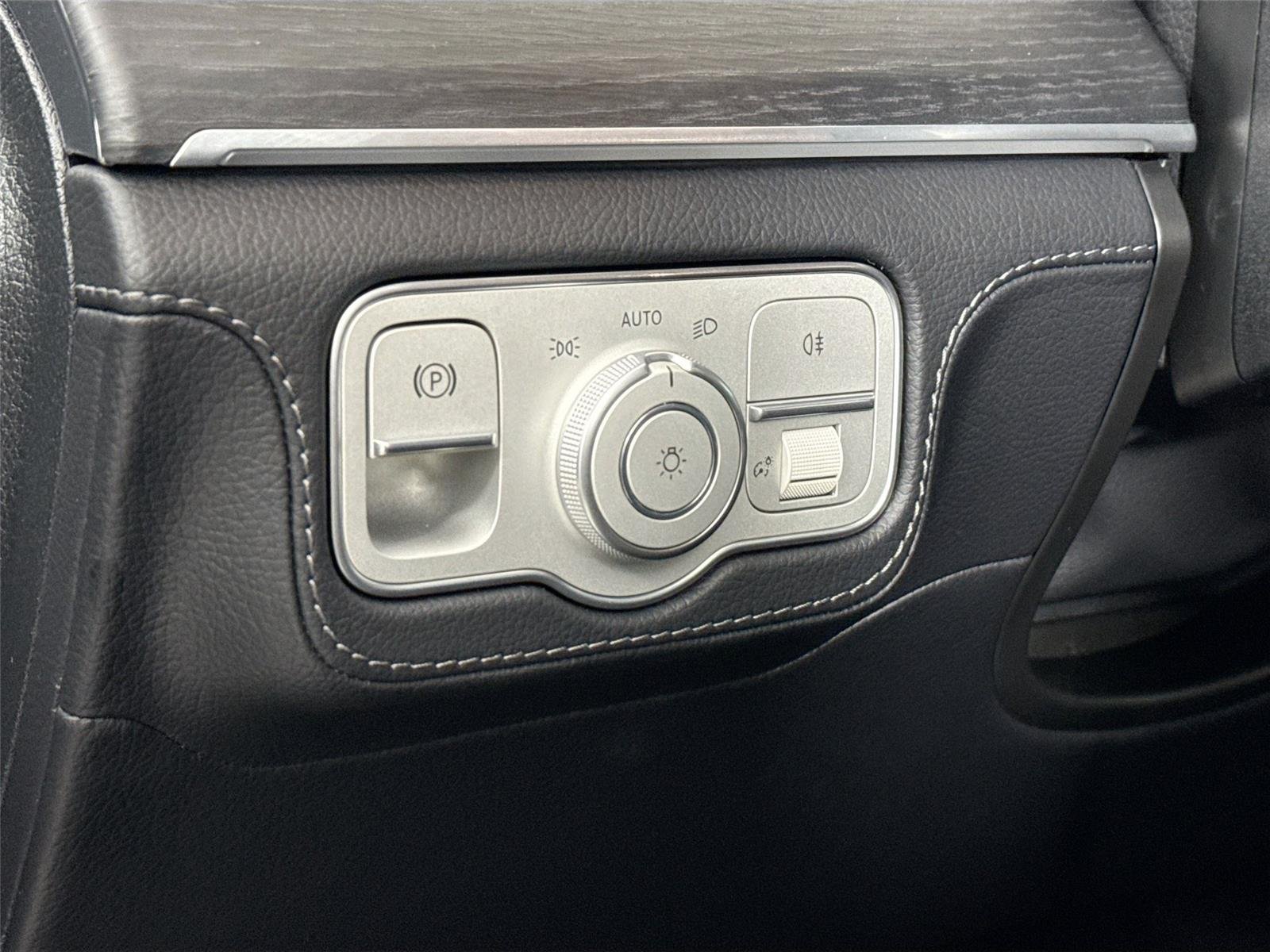 Used 2025 MANUFAKTUR Alpine Grey Mercedes-Benz GLS 450 image 16