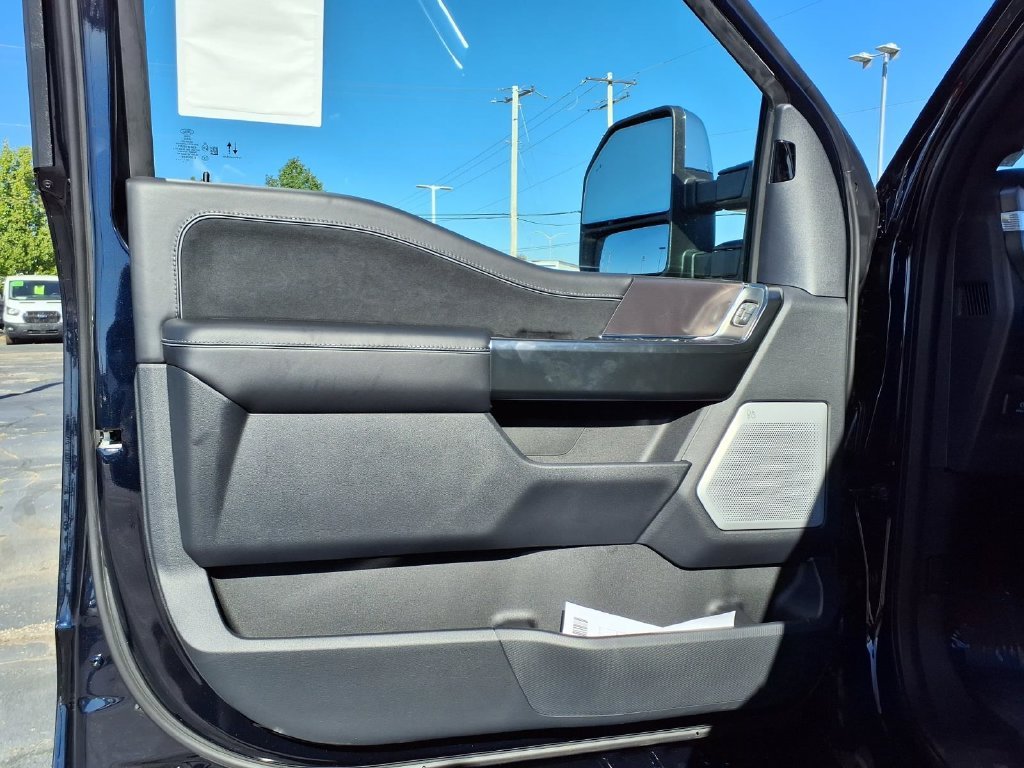 New 2026 Antimatter Blue Metallic Ford Platinum® image 10