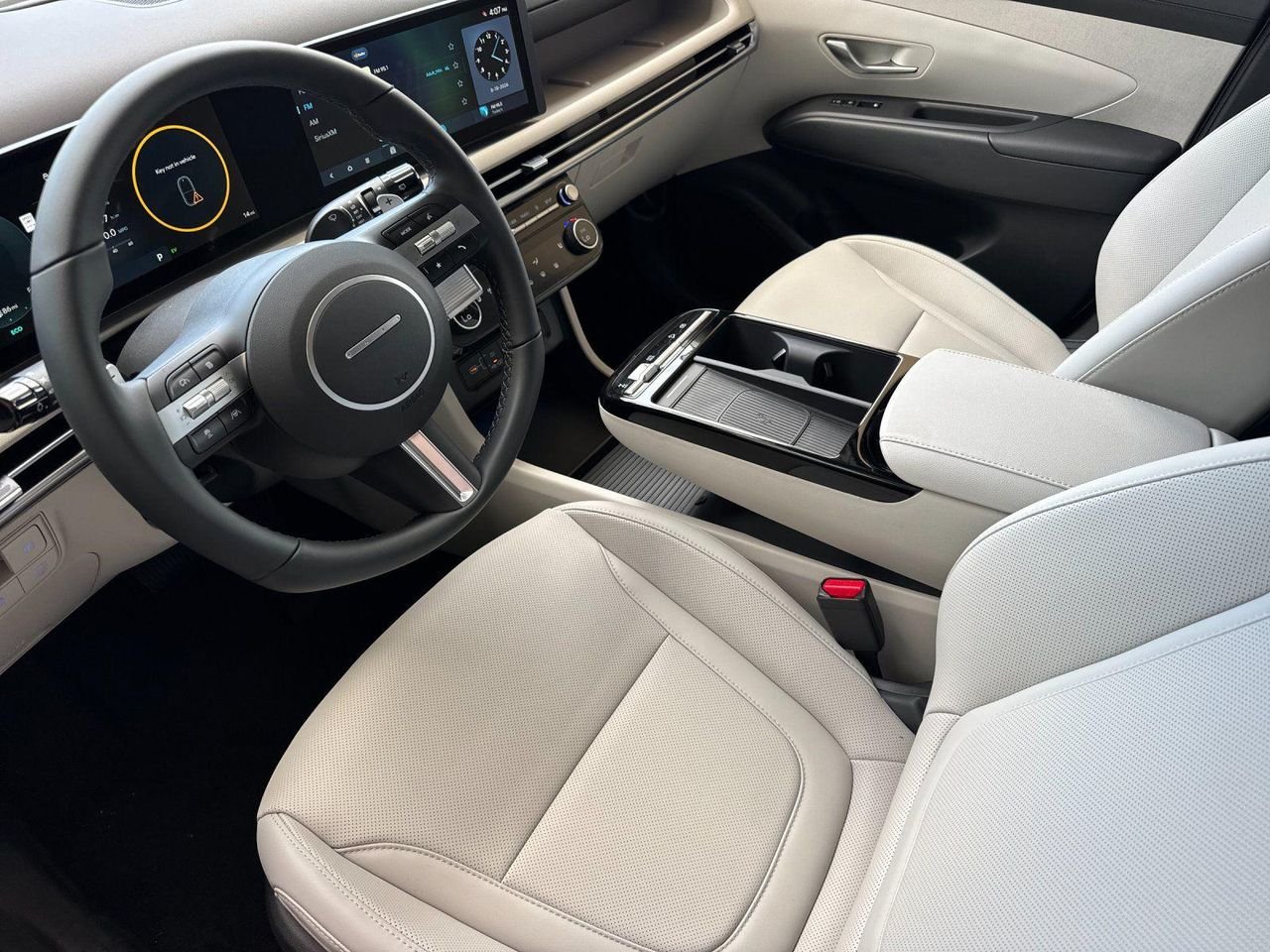 New 2026 White Hyundai SEL Convenience image 9