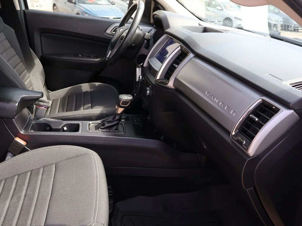 Used 2023 Silver Ford XLT image 13
