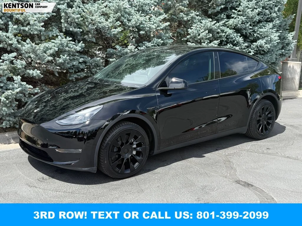 2023 Tesla Model Y Long Range Dual Motor All-Wheel Drive's photo