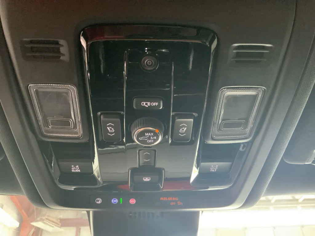 2026 Chevrolet Tahoe Premier - Photo 34