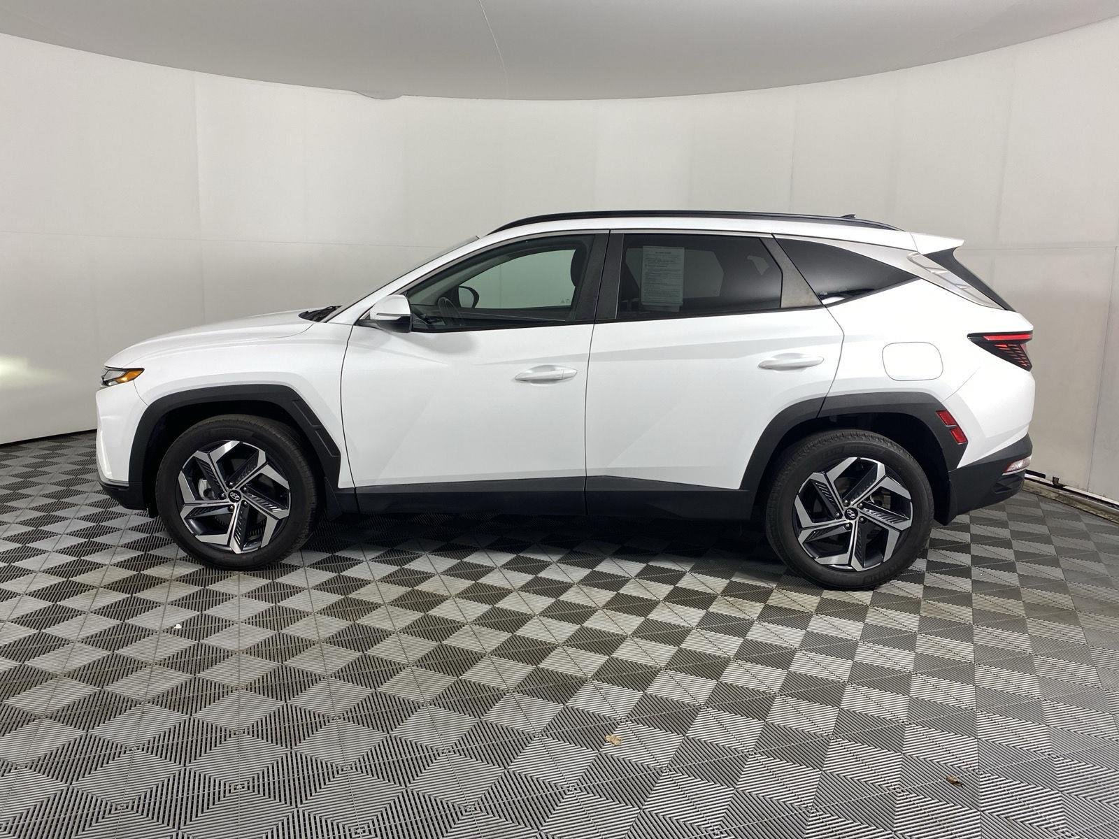 Used 2023 Serenity White Pearl Hyundai SEL image 13