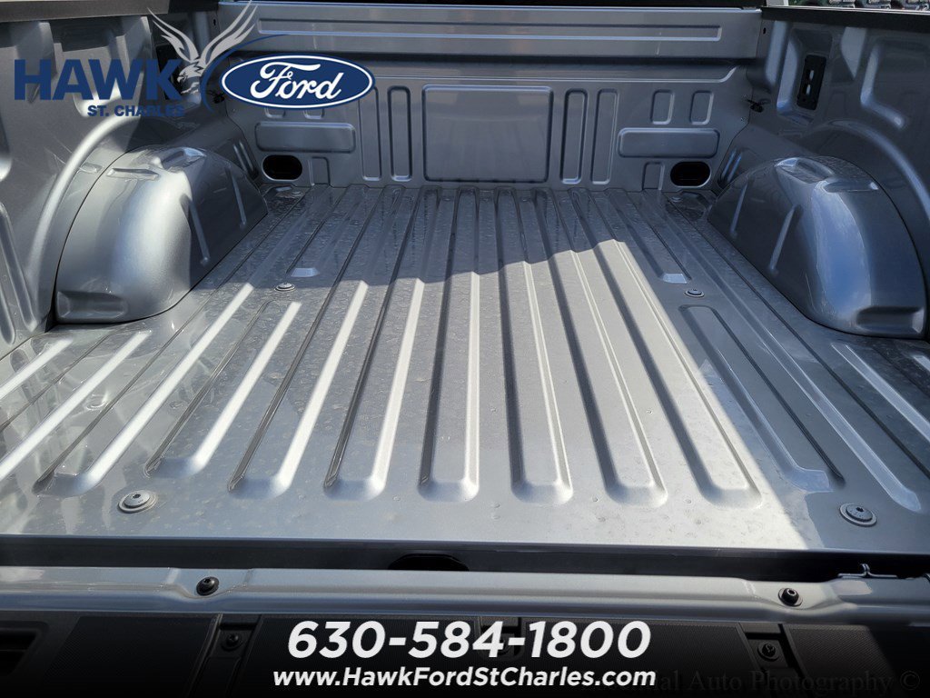 New 2026 Iconic Silver Metallic Ford XLT image 18