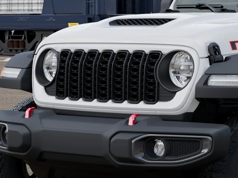 New 2026 Bright White Clear-Coat Exterior Paint Jeep Rubicon image 39