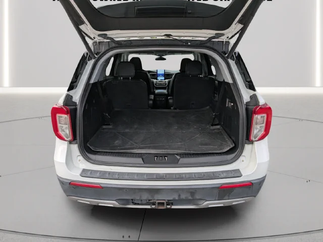 Used 2022 White Ford XLT image 10