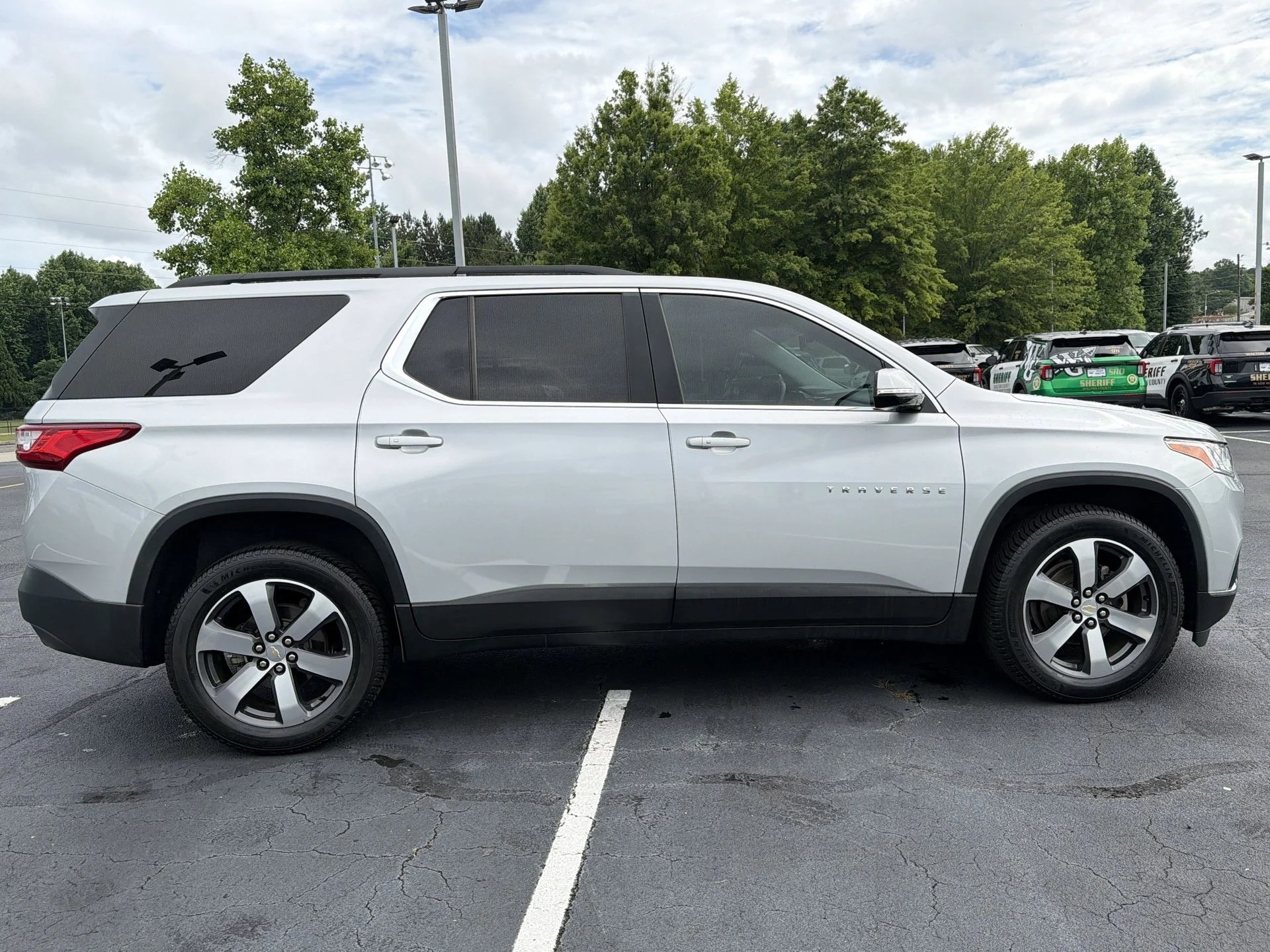 Certified Used 2019 Silver Ice Metallic Chevrolet 3LT image 30