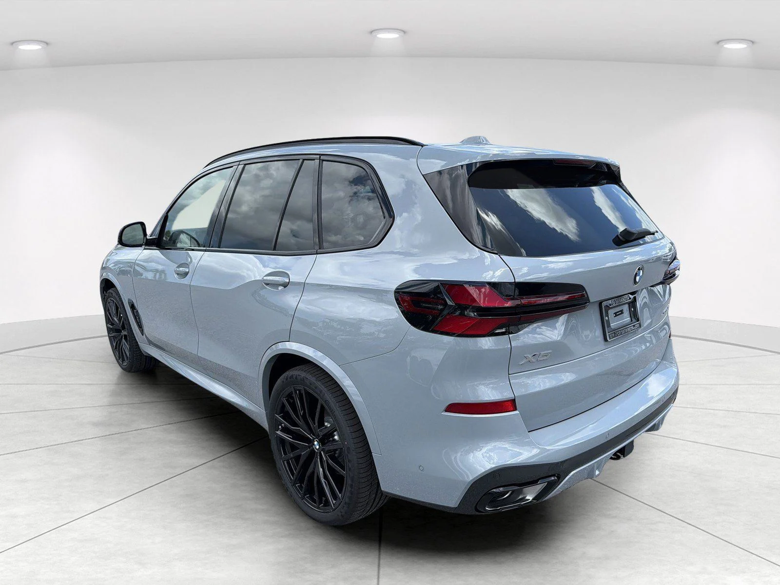 New 2026 Brooklyn Grey Metallic BMW xDrive40i image 6