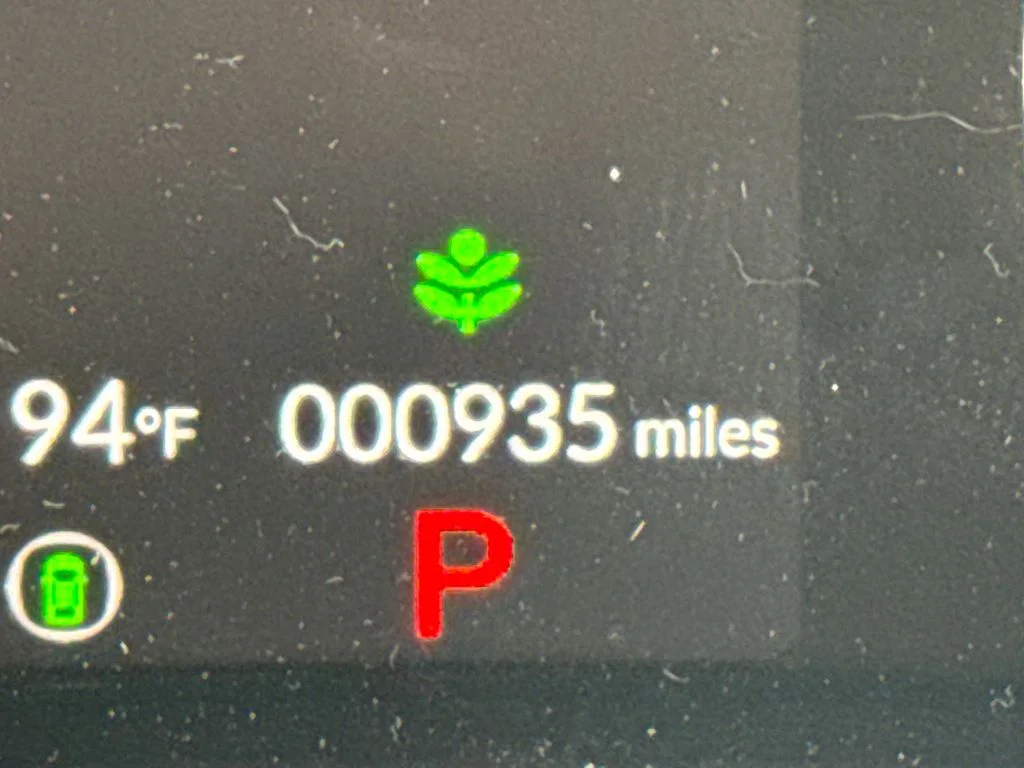Used 2026 Solar Silver Metallic Honda LX image 22