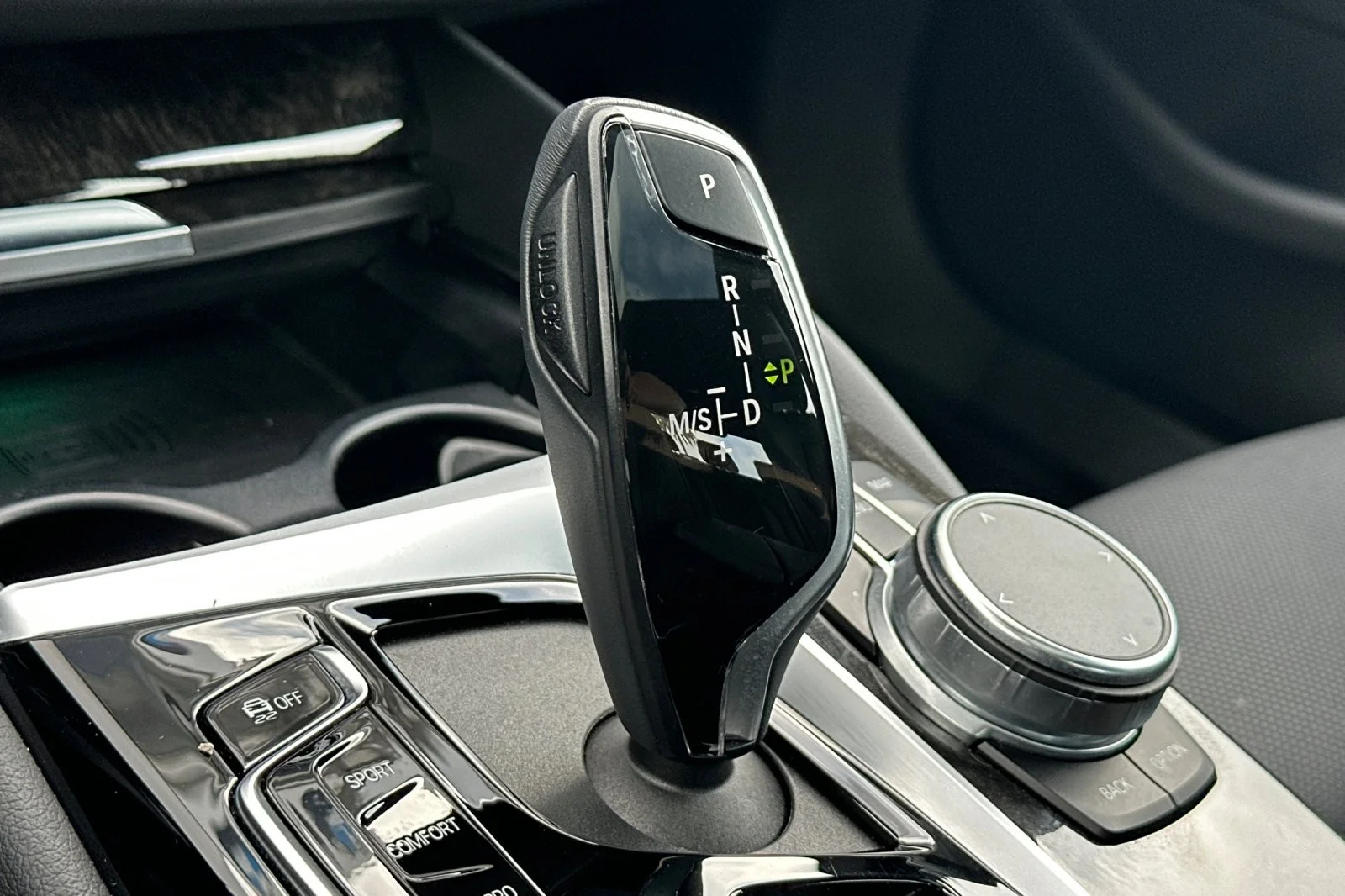 Used 2023 Black Sapphire Metallic BMW 530i image 20