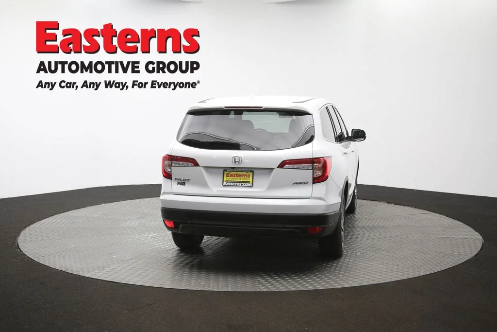 Used 2021 White Honda EX image 38