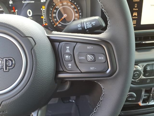 New 2026 Reign Jeep Sahara image 20