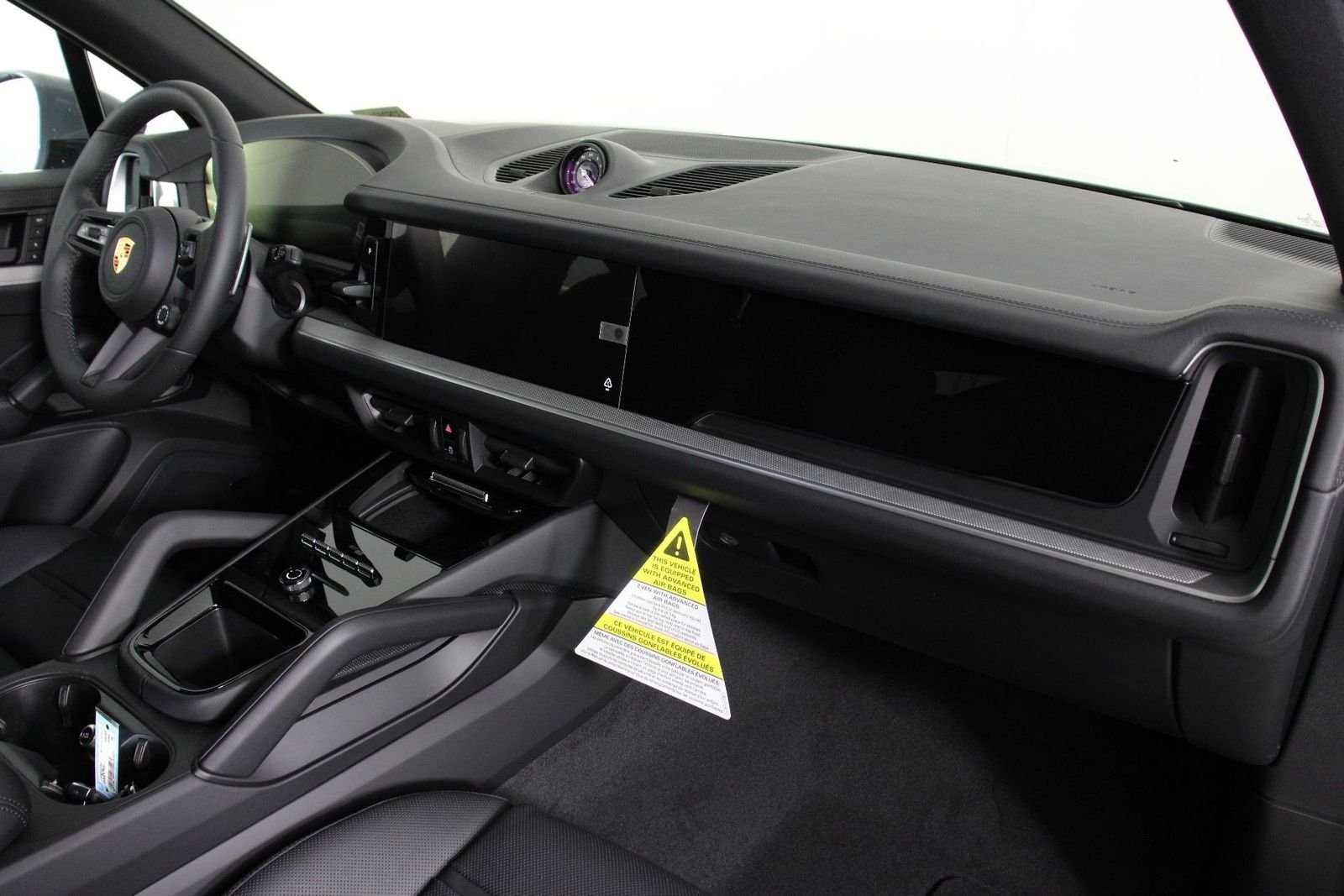 2026 Porsche Cayenne S - Photo 15