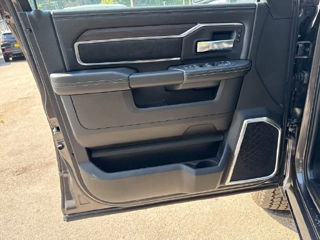 2026 RAM 2500 Laramie - Photo 15